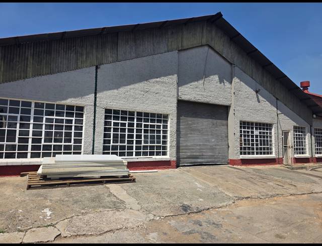 700M² WAREHOUSE TO LET IN ALRODE